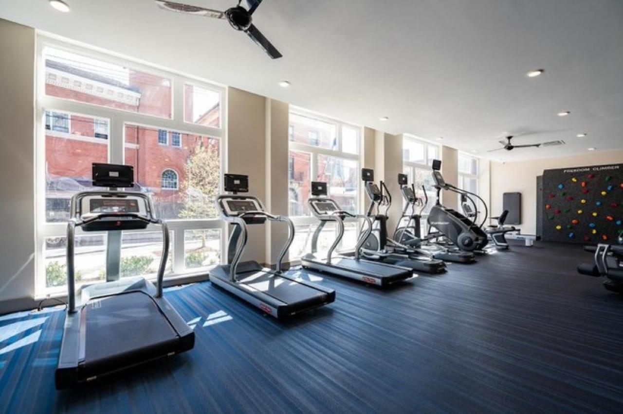 Luxury Furnished Apartments By Hyatus Downtown At Yale New Haven Eksteriør billede